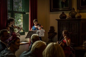 Trio Sorelli op bruiloft 14 Augustus